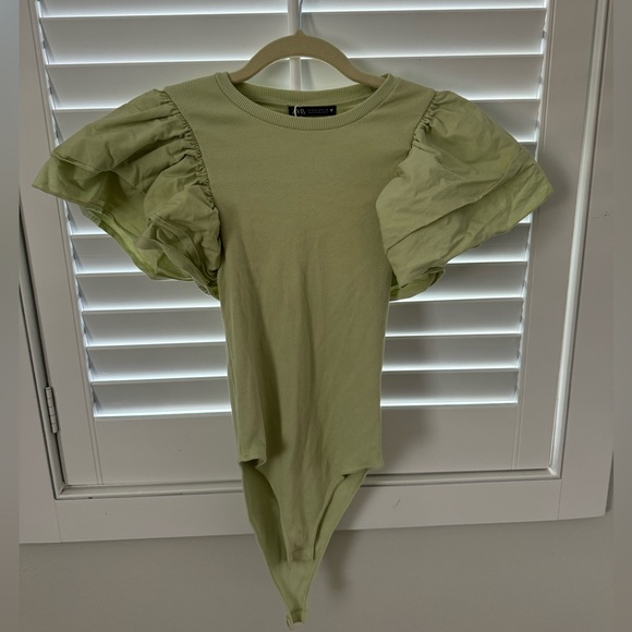 Zara Bodysuit - Picture 1 of 1